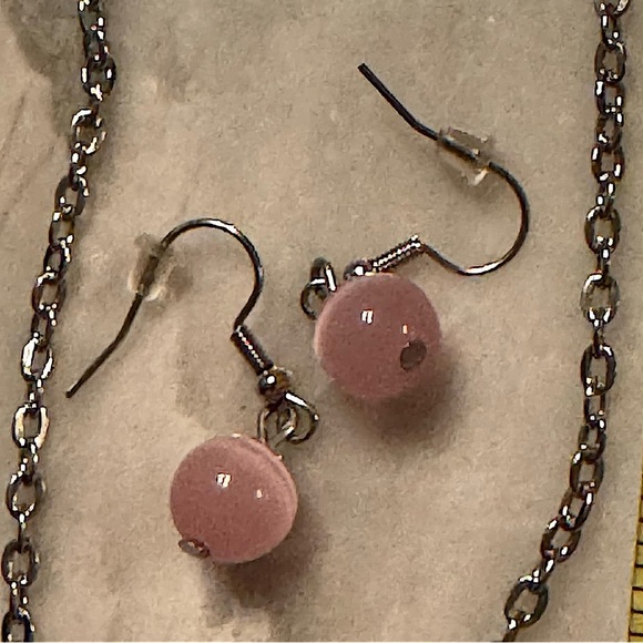 19in Elegant Pink Pendant Necklace and Earring Set hand crafted - Picture 2 of 4